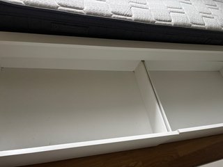 Cama 90x200cm Blanca + colchón 21 cm de alto.