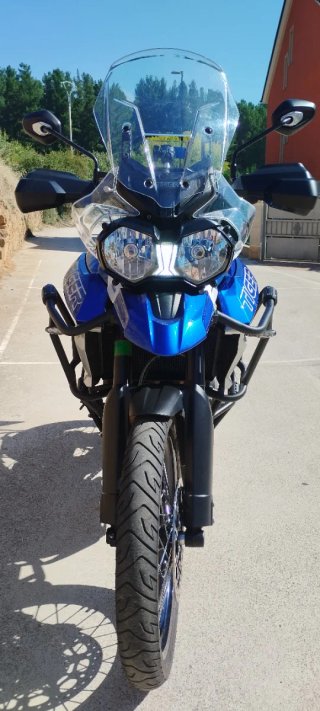 Triumph Tiger 800 XCX Aventura Azul/Negro