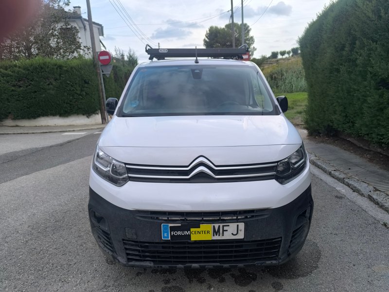 Citroën Berlingo 2023, foto 2