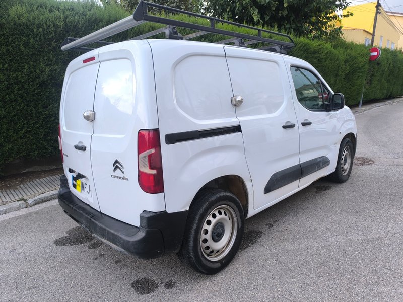 Citroën Berlingo 2023, foto 4