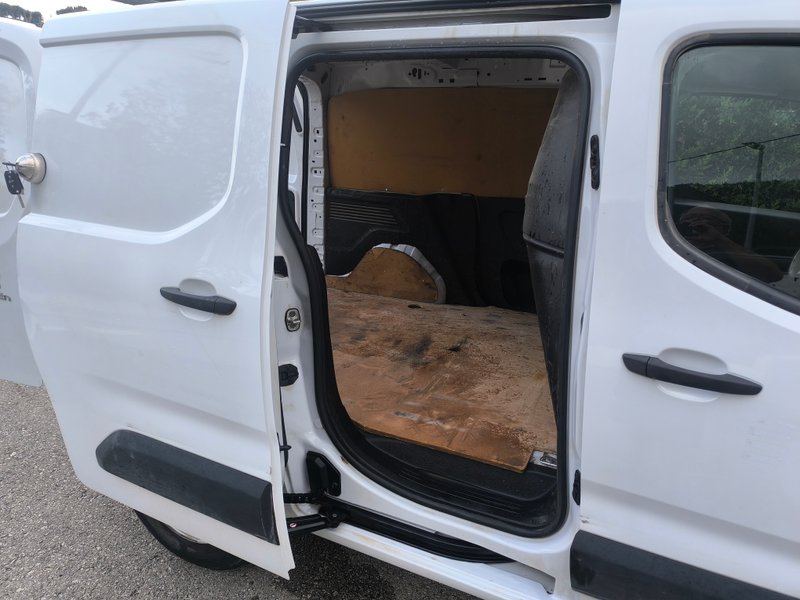 Citroën Berlingo 2023, foto 7