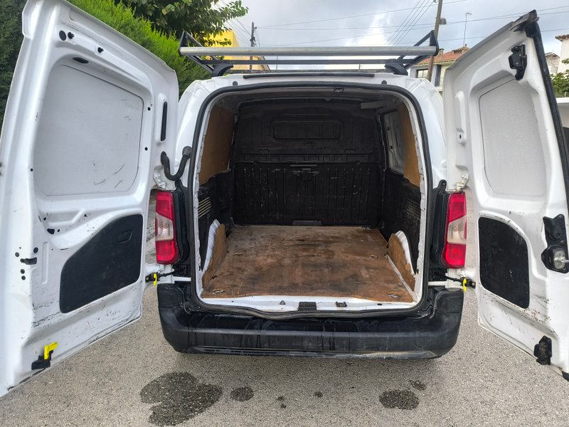 Citroën Berlingo 2023, foto 8