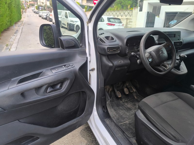 Citroën Berlingo 2023, foto 12