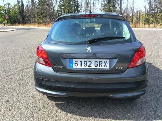 Peugeot 207 2009