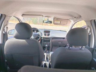 Peugeot 207 2009