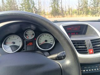 Peugeot 207 2009