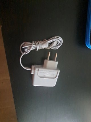 Cargador Nintendo 3DS Original y funda
