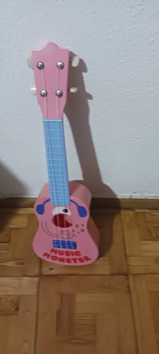 Guitarra Music Monster de Tiger (Descatalogada)