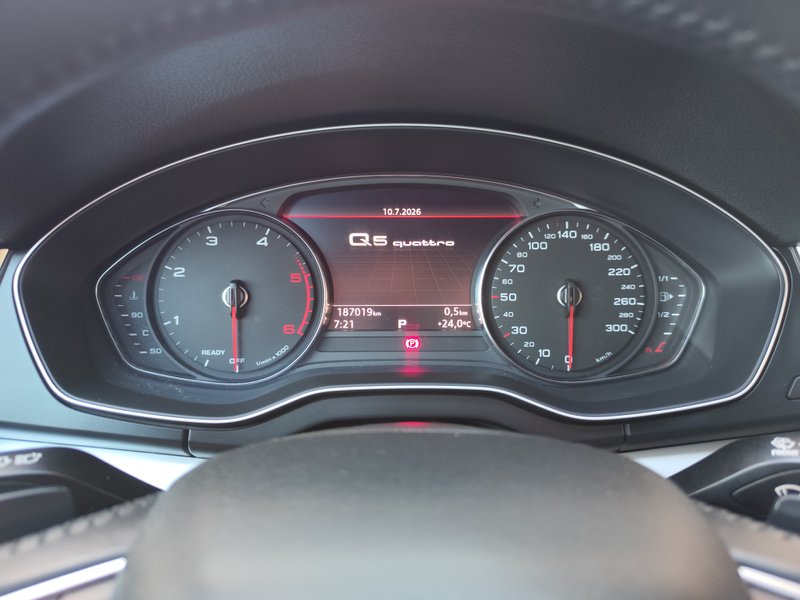 Audi Q5 2019, foto 29