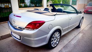 Opel Astra 1.8 Twin Top