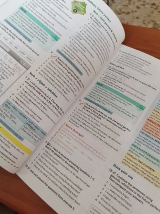 Libro de inglés 2º Bach: Reach Up 2 Students Book