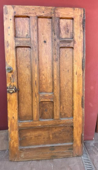 Puerta madera maciza antigua sin marco