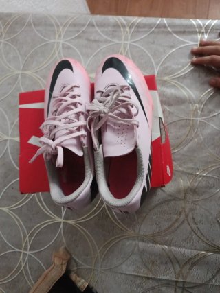 Zapatillas Fútbol Nike Talla 34 Rosas Seminuevas