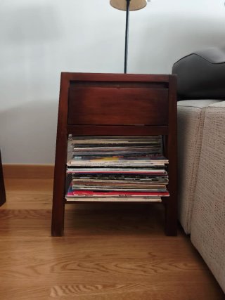 Mesa Auxiliar Rústica de Madera