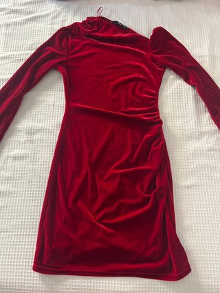 Vestido Corto Burdeos Fruncido