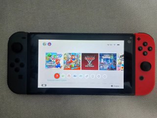 Nintendo Switch con accesorios