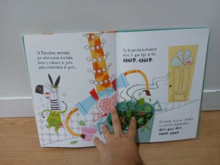Libro infantil  Marcelina en la cocina