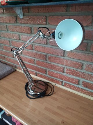 Lámpara de Oficina Articulada Plateada