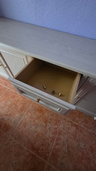 Mueble de Salón con Puertas