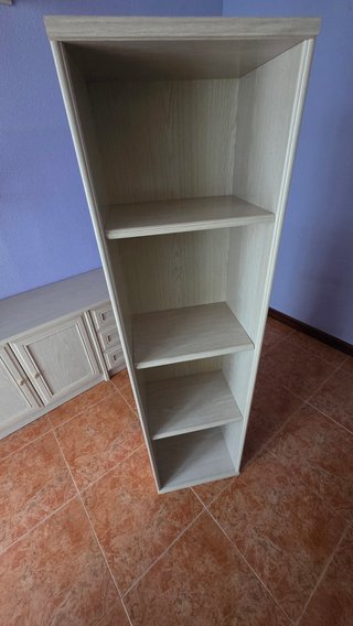Mueble de Salón con Puertas