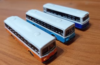 Lote 3 autobuses K-Express 302A metálicos
