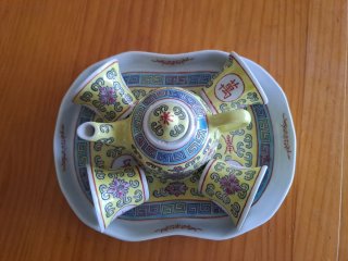Juego de té chino amarillo