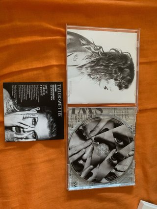 CD ed. deluxe “Reputation” Taylor Swift + poster
