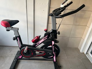 Bicicleta Estática de Spinning