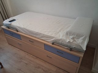 Cama nido con cajones madera y metal