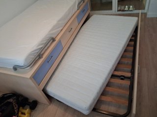 Cama nido con cajones madera y metal