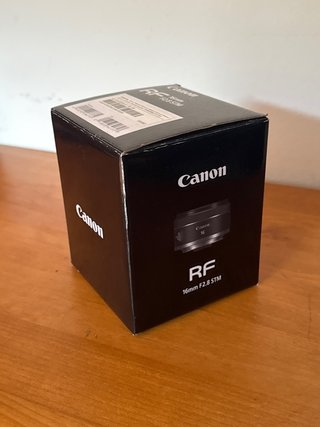 Objetivo Canon RF 16mm f/2.8 STM