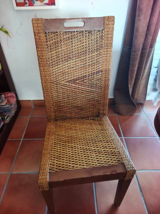 Mesa extensible madera maciza + 6 sillas