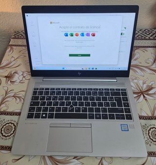 Ordenador portátil hp i5 Septima generación, 8RAM
