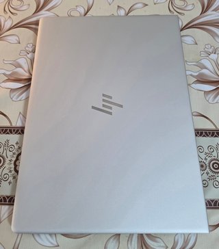 Ordenador portátil hp i5 Septima generación, 8RAM