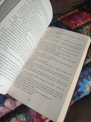 Lascivia. Libro 1 / Lascivious Book 1