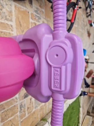 Moto Feber infantil morada