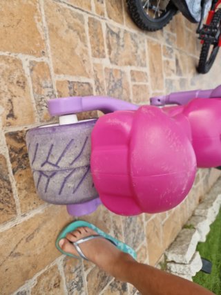 Moto Feber infantil morada