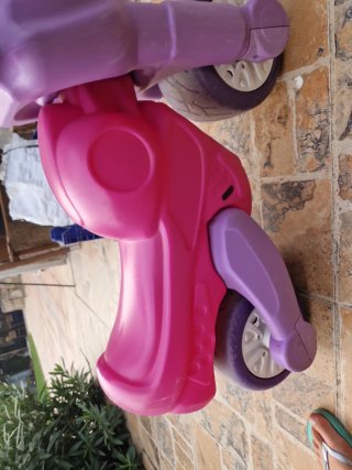 Moto Feber infantil morada