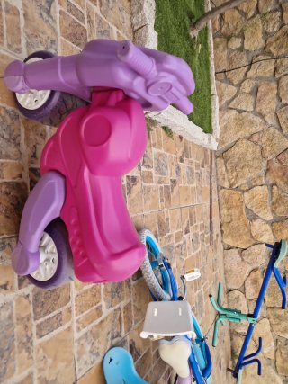 Moto Feber infantil morada