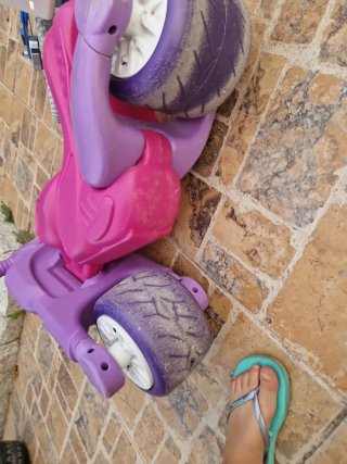 Moto Feber infantil morada