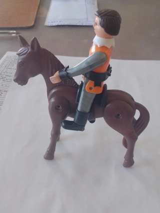 Figura Airgamboys Mosquetero con Caballo