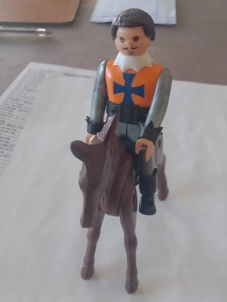 Figura Airgamboys Mosquetero con Caballo