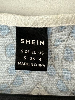 Camisa Corta Estampada con Lazos
