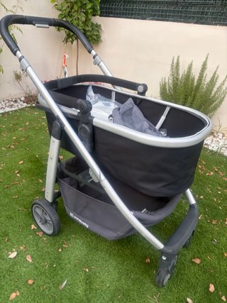 Carrito bebé Uppababy Cruz con sillita y capazo