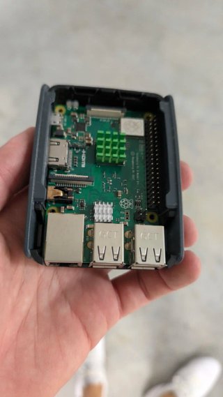 Raspberry Pi 3 Model B+