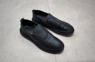 Zapatos de Cuero Negro Talla 42