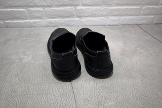 Zapatos de Cuero Negro Talla 42