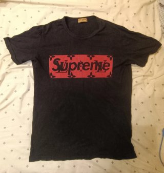 Camiseta Supreme x Louis Vuitton Talla S