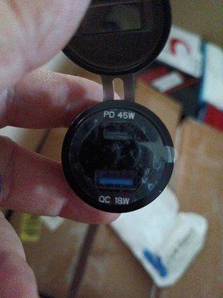 Cargador USB Moto/Coche PD 45W QC 18W