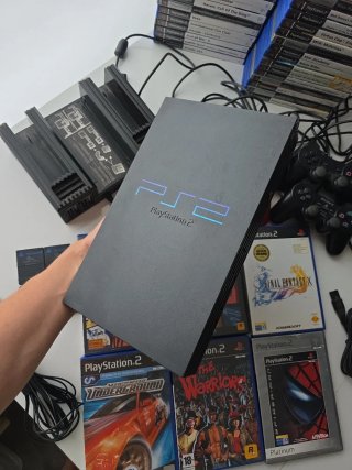 PS2 Fat Negra + 36 Juegos + 4 Mandos